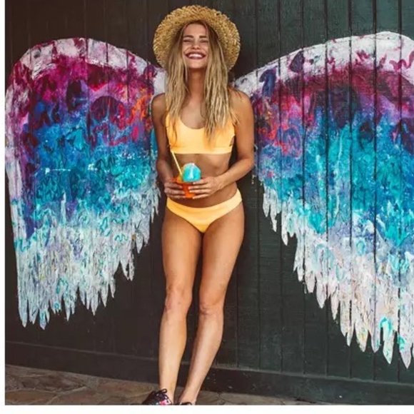 Sandy Shore Peach Ribbed  Bikini Set - Picture 3 of 9